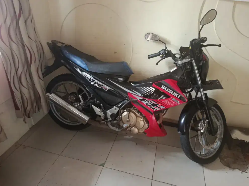 Di jual motor satria secend