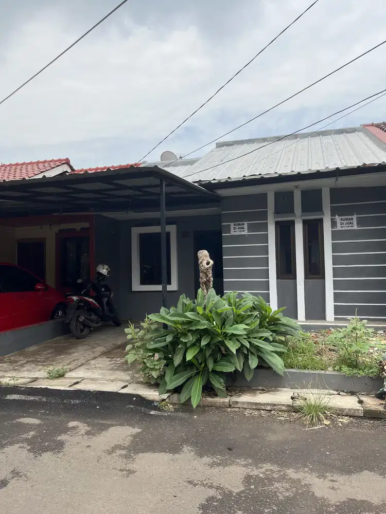 Rumah second dalam cluster akses 2 mobil termurah dekat toll jatiasih