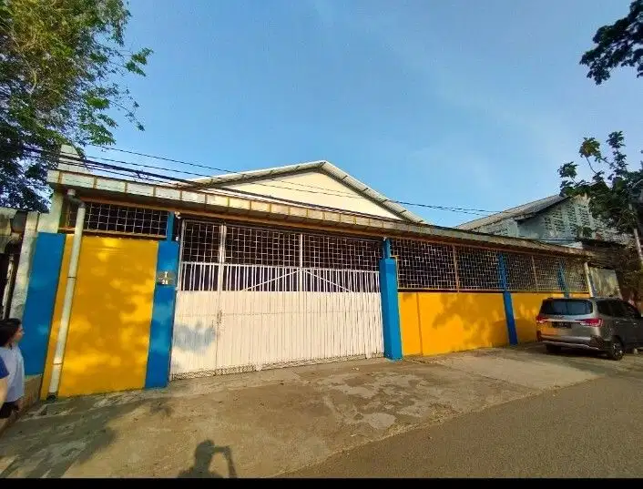 Gudang Sewa Raya Dukuh Kupang Timur Dekat Mayjend Sungkono