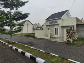 RUMAH MINIMALIS PAKIS DEKAT BANDARA
