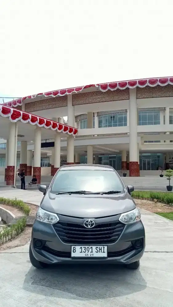 Mobil bekas murah Padang