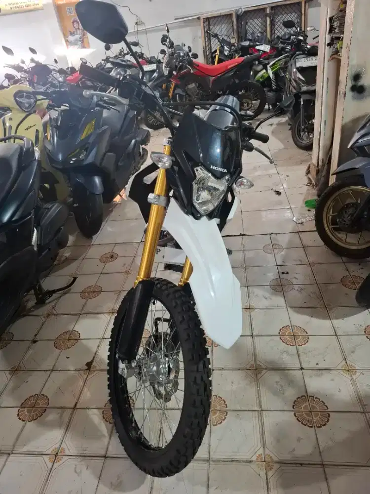 Honda crf 150cc 2025 putih plat DP