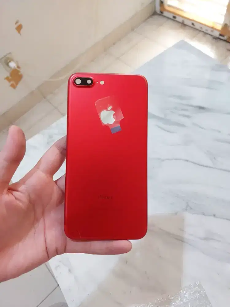 Housing / casing belakang / backdoor iphone 7 plus red
