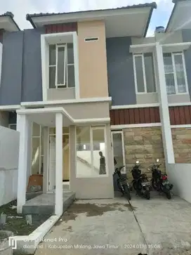 RUMAH MEWAH SUKUN MEWAH 2 LANTAI
