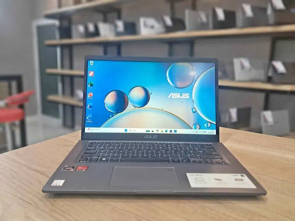ASUS M415DAO - VIPS351 l AMD Ryzen 3 3250 - ram 4gb ssd 256gb l