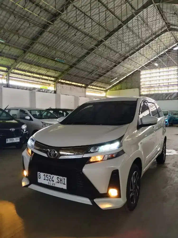 Mobil bekas murah Padang