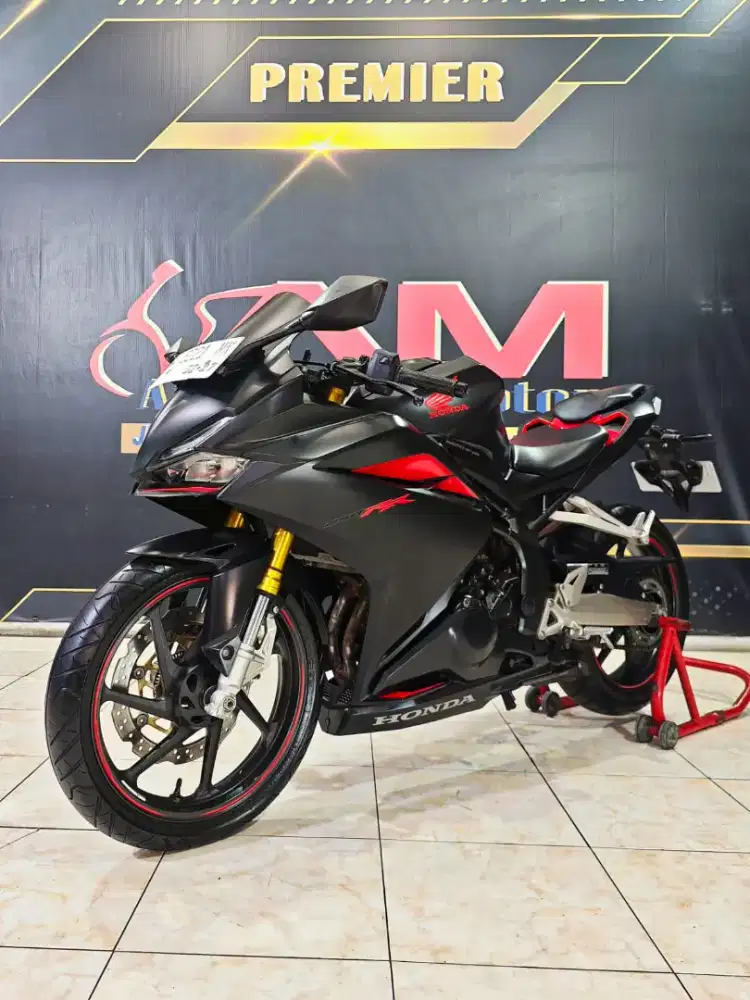Honda CBR250RR ABS TH 2017 Odo 9rb slow going Anugerah motor rungkut