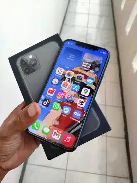 Iphone 11 pro 256gb fulset mulus jual cepat