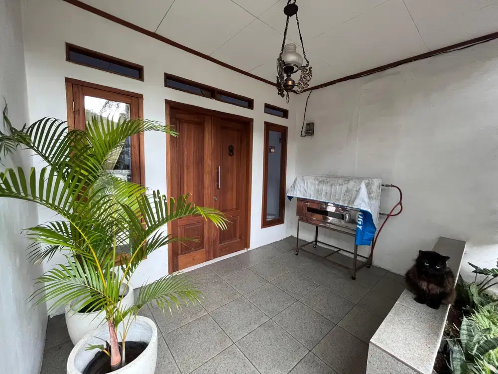 Rumah LT 170m di Jl. Pinang Pondoklabu, Jakarta Selatan