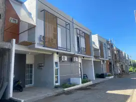 RUMAH KOS DEKAT UMM BISA JALAN KAKI FULL FURNITURE