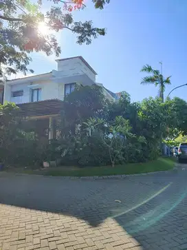 RUMAH SIAP HUNI TERAWAT PAKUWON CITY 2M dkt Araya