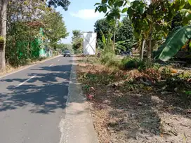 Tanah murah 635m² dua muka 13m akses jln raya  bendosari sukoharjo