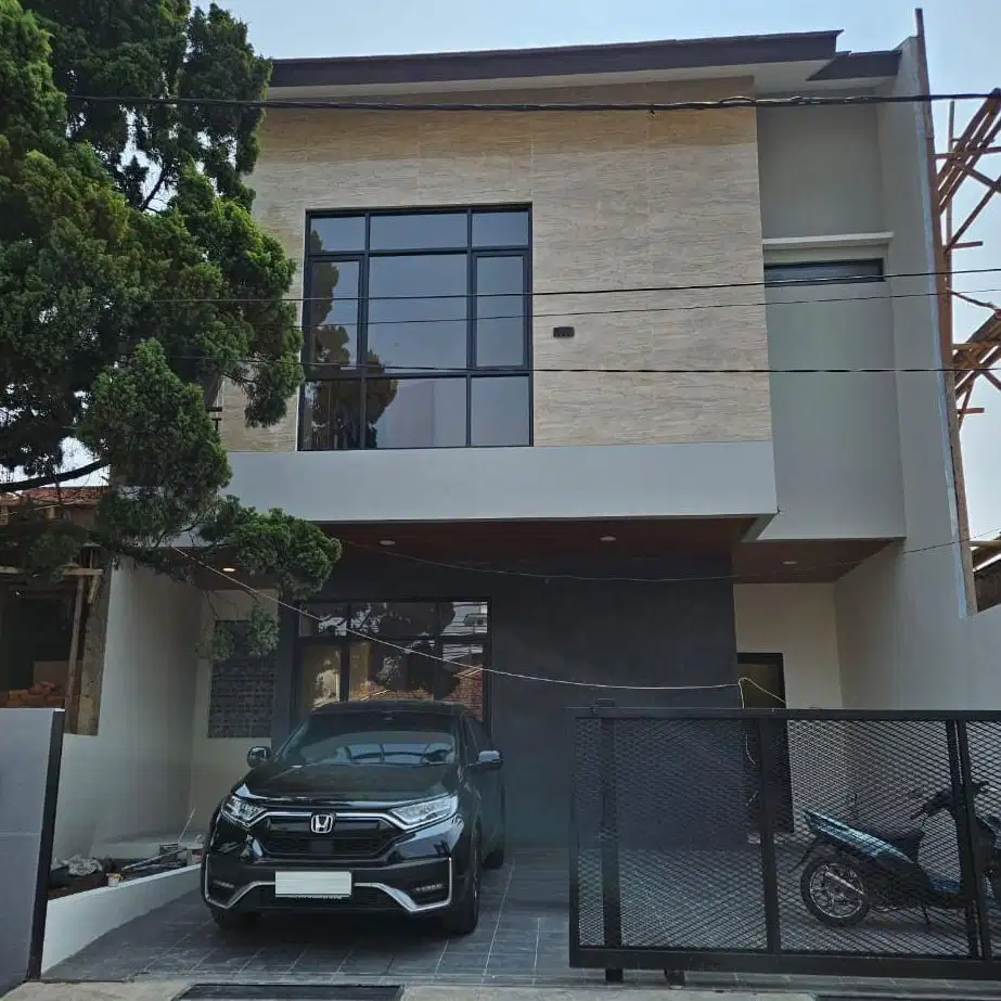 Rumah Baru Siap Huni Area Sekelimus Batununggal Akses Mudah