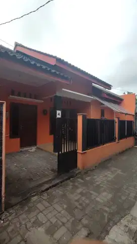Rumah sewan di kalipakis dekat umy dan upy