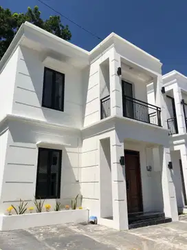 Rumah 2 Lantai  Minimalis Dekat Kampus UMY Harga Murah