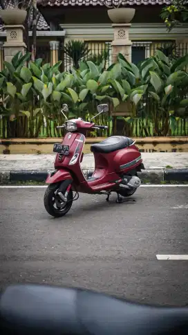 VESPA S IGET 125 2018