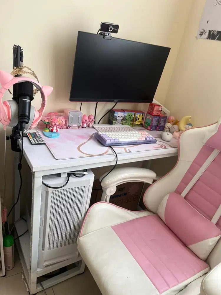 KOMPUTER PC STREAMING GAMING LENGKAP SET CEWEK