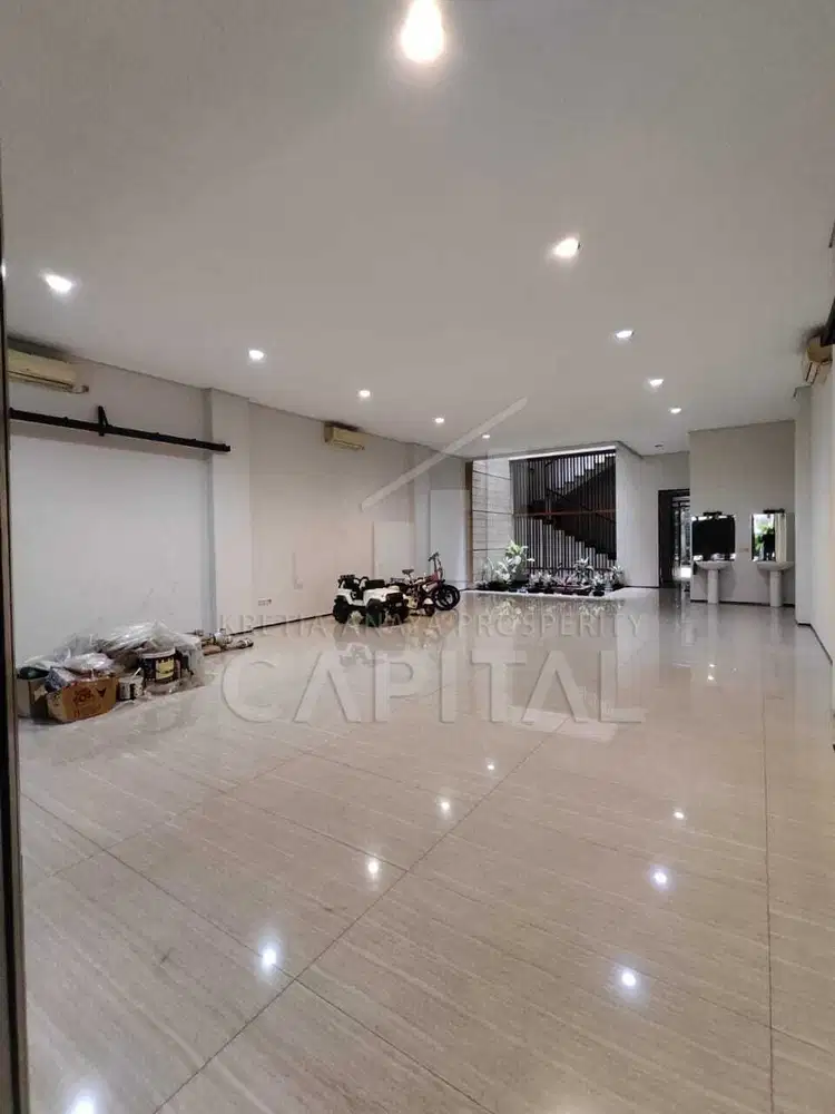 RUMAH MINIMALIS MODERN NYAMAN JALAN RAYA CIHAMPELAS BAWAH