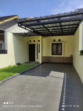 Disewakan dikontrakan rumah siap huni Cisaranten untuk pasangan muda