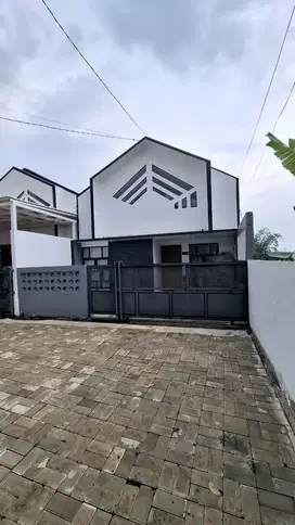 Rumah Baru 400jtaan Jatihandap