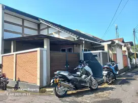 Jual Rumah STRATEGIS Komplek Margahayu Raya, Jln Merkuri Posisi Depan