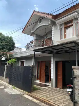 Rumah Full Furnish Area Margahayu Lokasi Strategis Akses Mudah
