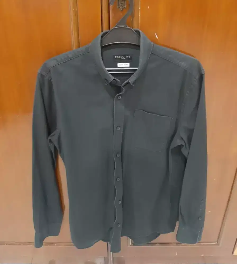 Kemeja Executive Oxford Hitam Lgn Pjg Size 16 Slim Fit setara sz M