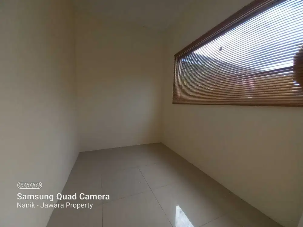 Jual cepat, rumah Komplek Cisaranten Arcamanik posisi ujung pojokan
