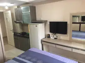 Apartemen Green Lake Sunter Studio furnish interior bgs, lt rendah,