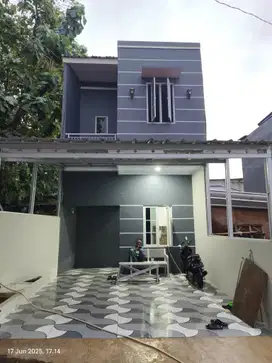 Rumah 2 lantai cash 650 juta kpr 750 juta jakarta