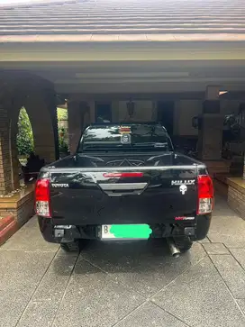 Toyota Hilux (E) Double Cabin