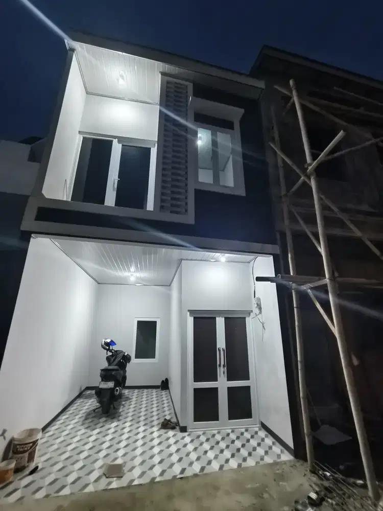 Rumah baru 2 lantai murah jakarta 475 juta Bisa kpr 500