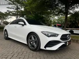 Mercedes Benz CLA 200 1.3L AMG Line 2024