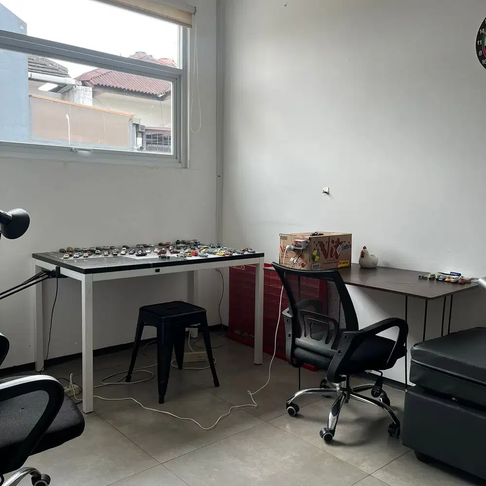 Dijual Rumah Bekas Kantor Buah Batu Bandung