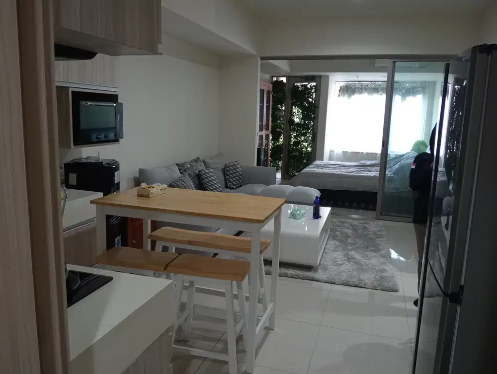 Disewa Apartemen 1BR 55m² Orange County Lippo Cikarang 100 Jt/Th, Nego