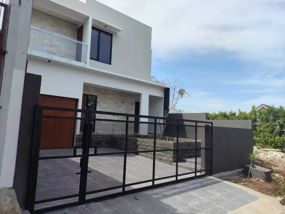 Dijual Rumah Siap Huni Design kekinian Setiabudi Regensi BAndung