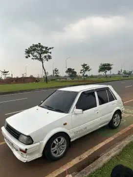 Starlet kotak 1.0 tahun 86