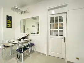 Sewa Crown Executive Lippo Cikarang, Furnished & Strategis