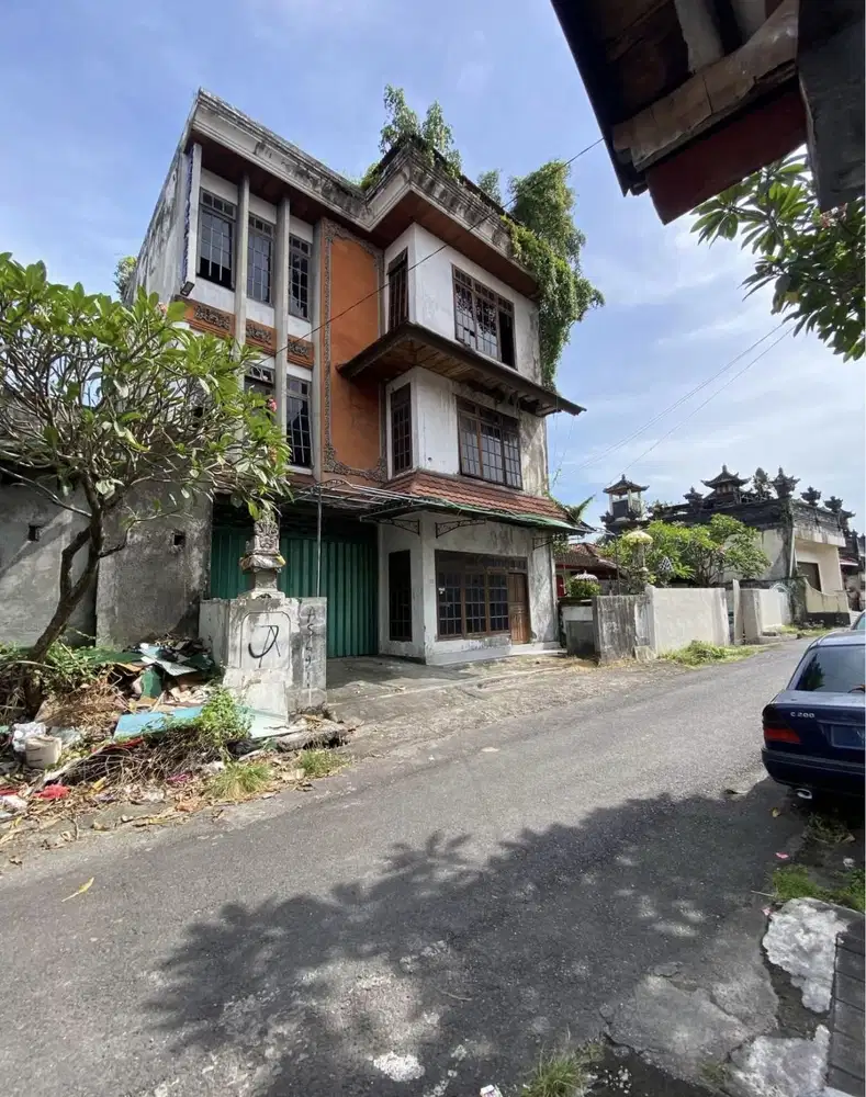 Jual rumah pemecutan denpasar dekat pusat belanja pasar badung