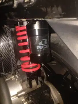 RCB Monoshock 305MM