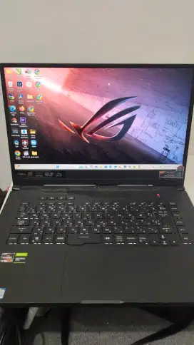 LAPTOP ASUS ROG ZEPHYRUS G15