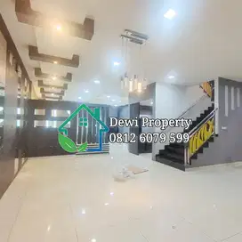 DIJUAL VILLA KOMP CEMARA ASRI JLN PEONY