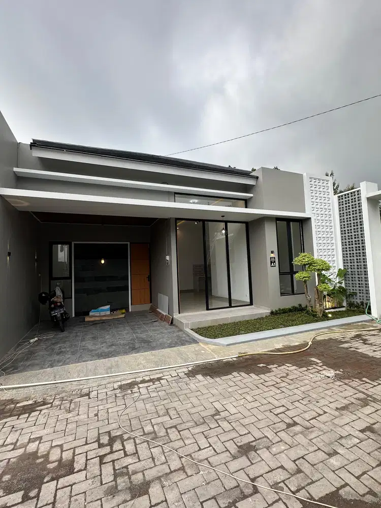 RUMAH BARU MEWAH MODERN KEKINIAN DALAM CLUSTER 8 UNIT ONE GATE SYATEM