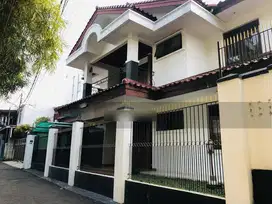 Dijual Rumah Kemang Selatan