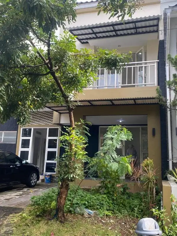 disewakan pertahun rumah dua lantai di sentul city