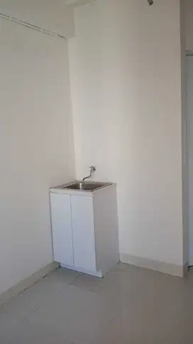 DISEWAKAN 2 KAMAR KOSONGAN APARTEMEN GREEN PRAMUKA PENELOPE MALL IPL
