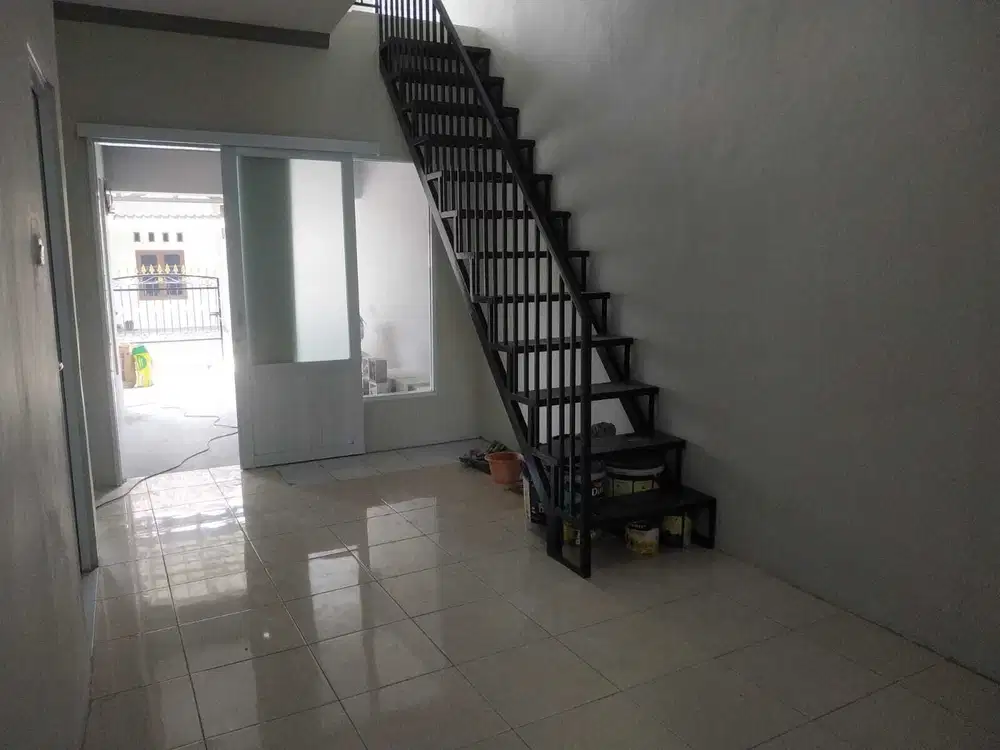 Di Sewakan Rumah 2 Lantai dekat AEON BSD