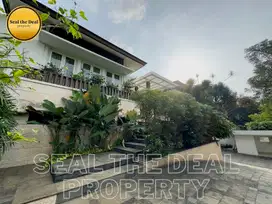 Disewakan Rumah Mewah Di Senopati/SCBD/Kebayoran Baru Jakarta STD569