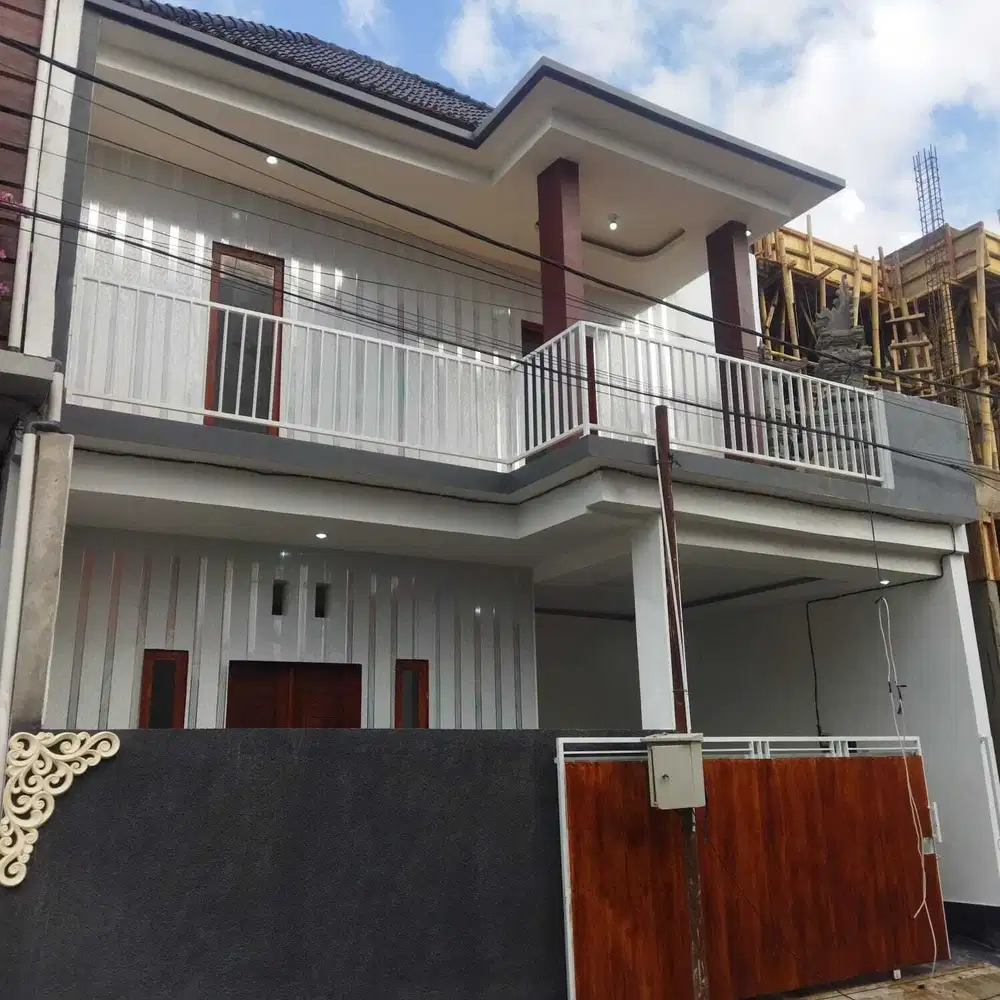 RUMAH BARU DI PERUM SEKAR JEPUN, DENPASAR TIMUR