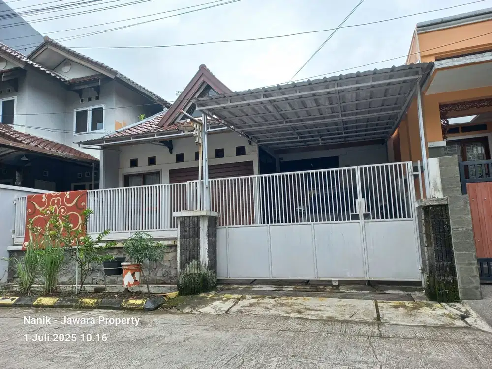 Jual cepat, rumah cluster Gunung Batu Pasteur dekat Gerbang TOL